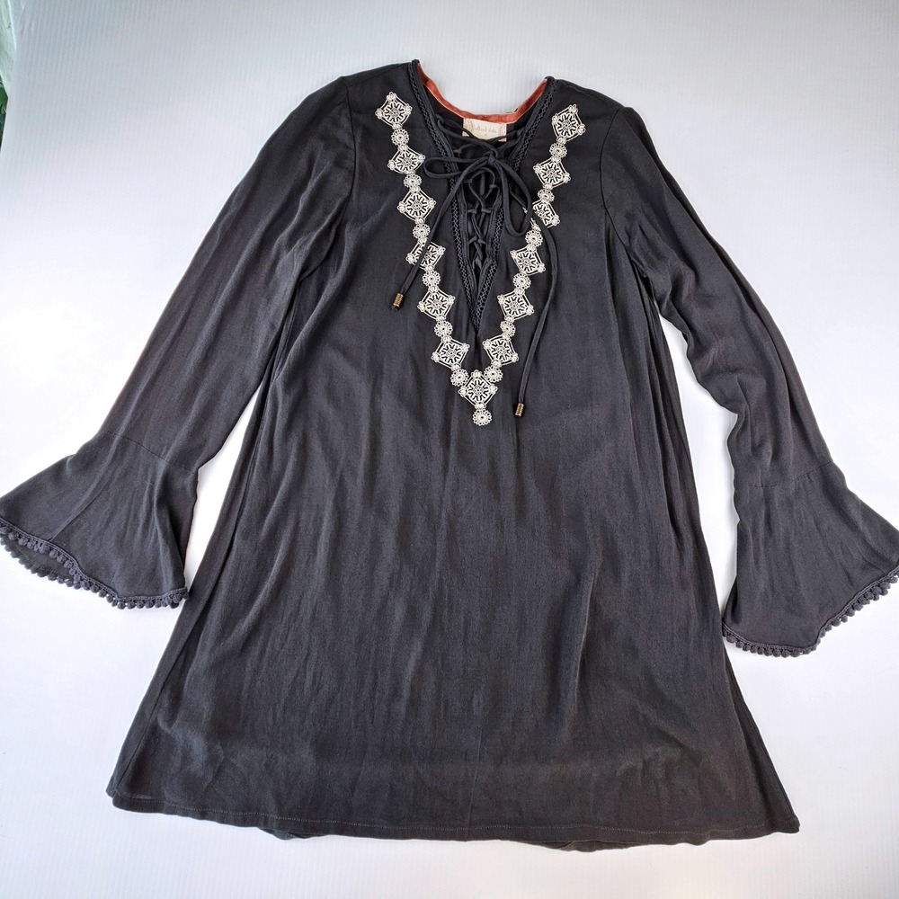 Altard State Boho Lace Up Embroidered Bell Sleeve Mini Dress Black TDE0918-E61